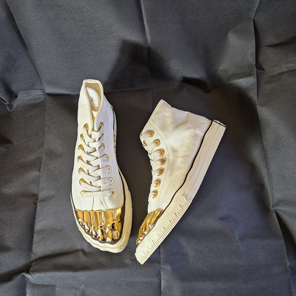 COPY - Gold Toe Canvas Sneakers